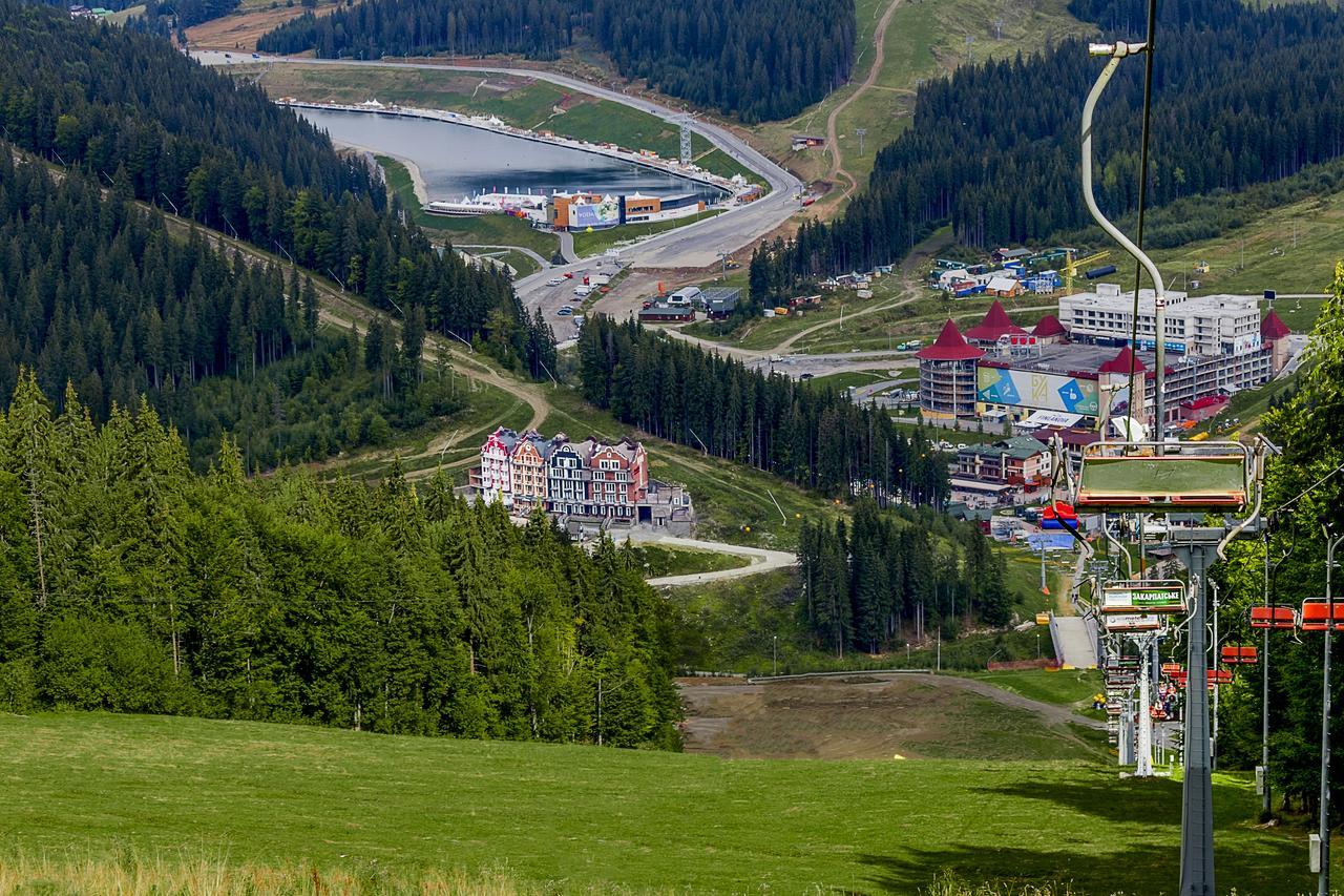 Hotel Amstelski Bukovel Esterno foto